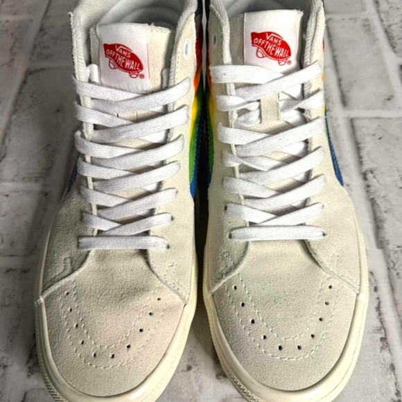 Vans White and Pink High-Tops - Picture 7 of 11